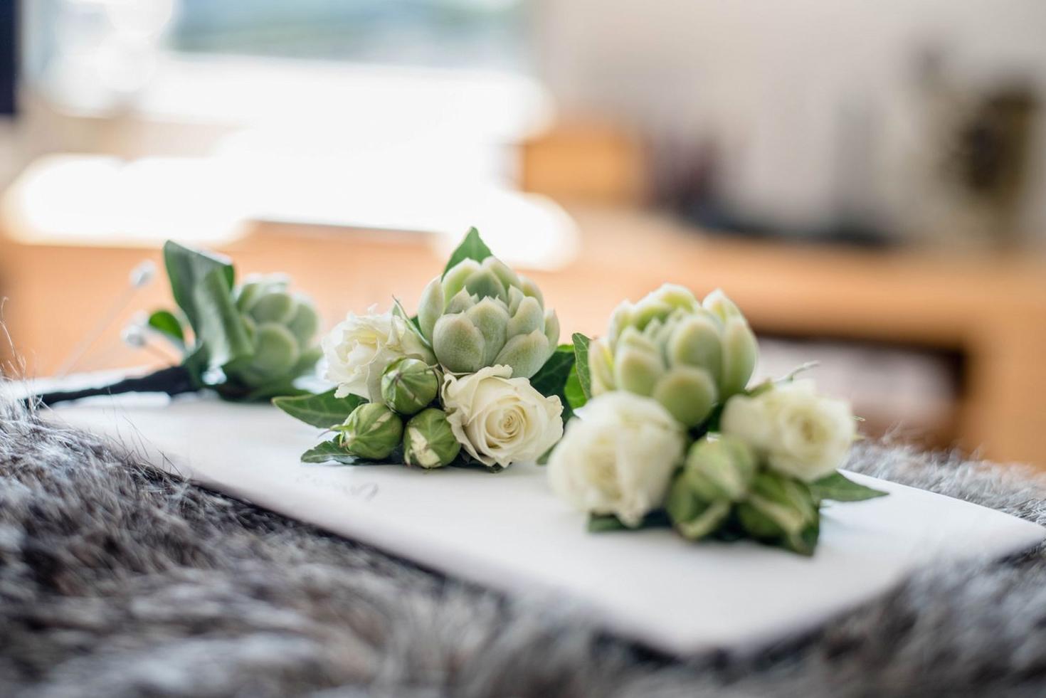 Buttonholes