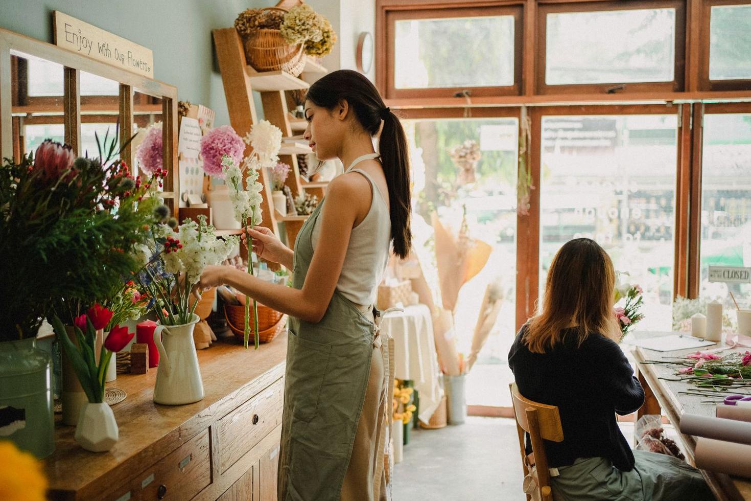 Hands-on flower design workshops