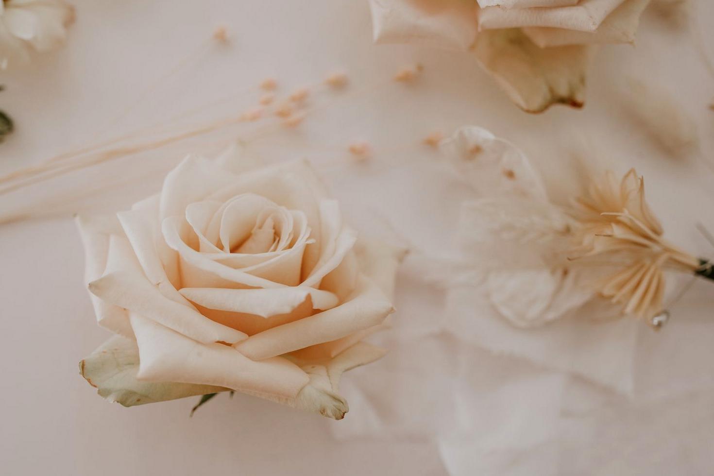 Wedding ceremony florals